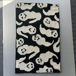 Loloi 20" x 30” Halloween Ghost Spirited Runner Area Rug Hooked Viral TikTok